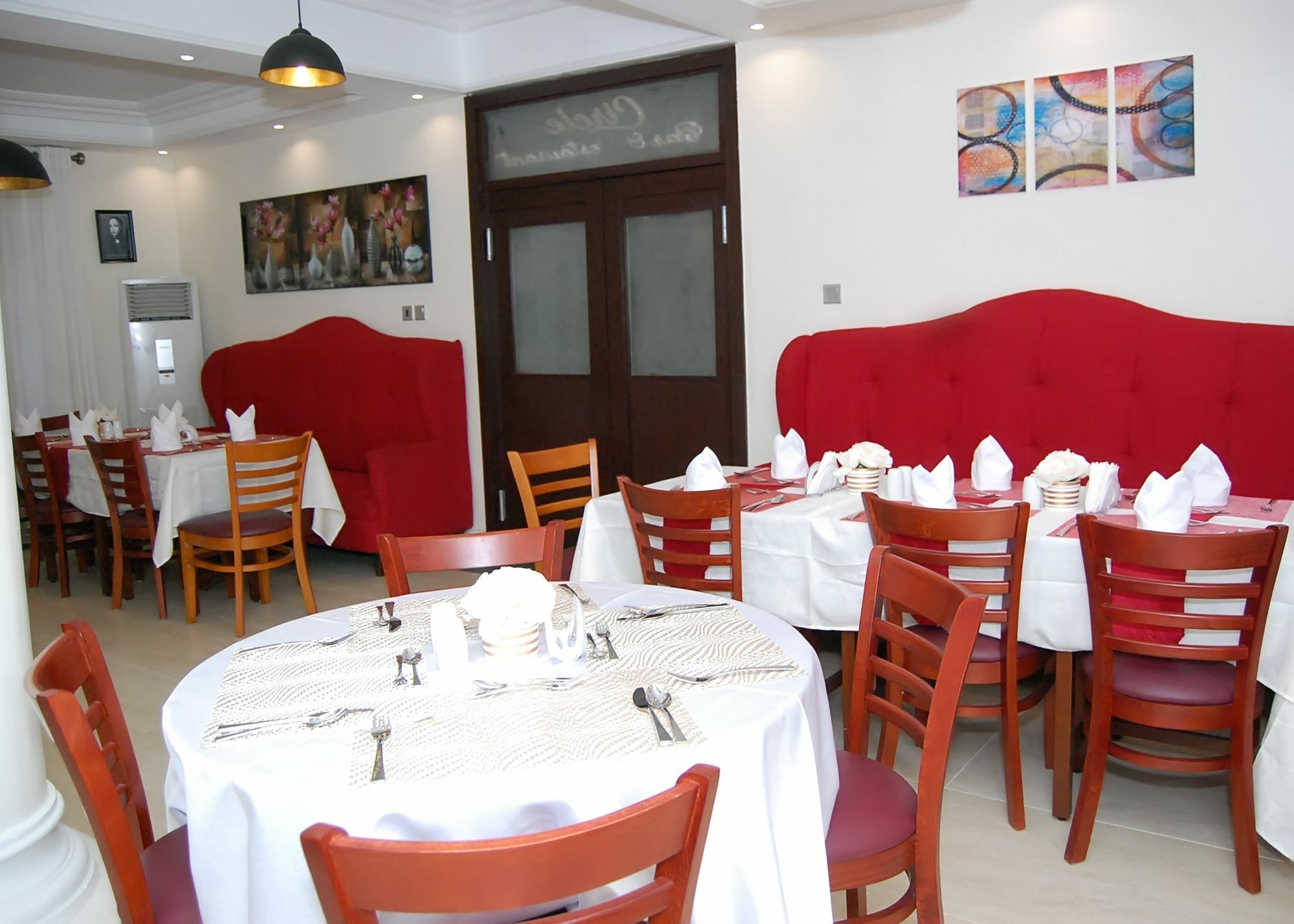 The Montrose Hotel Lekki Extérieur photo