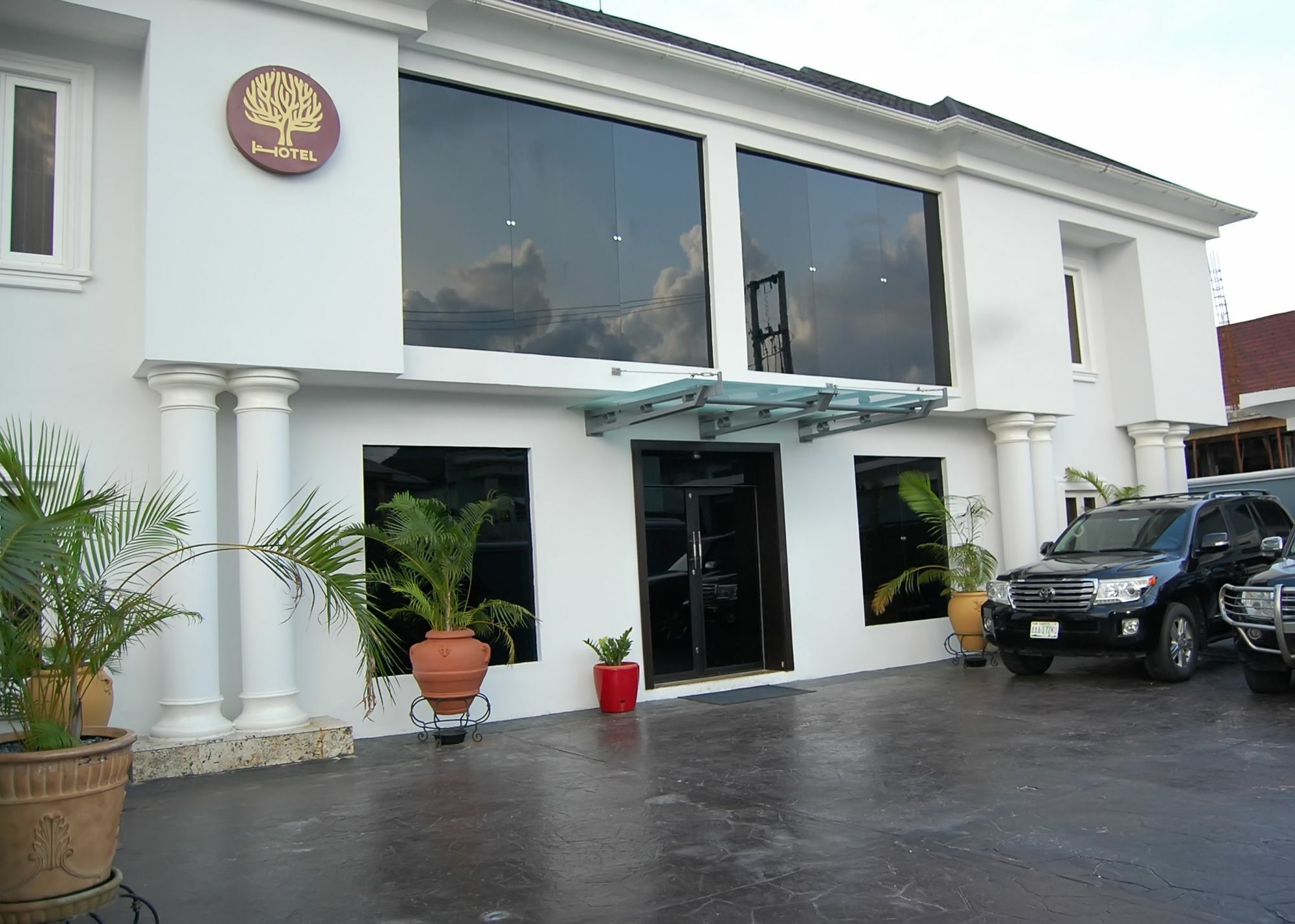 The Montrose Hotel Lekki Extérieur photo